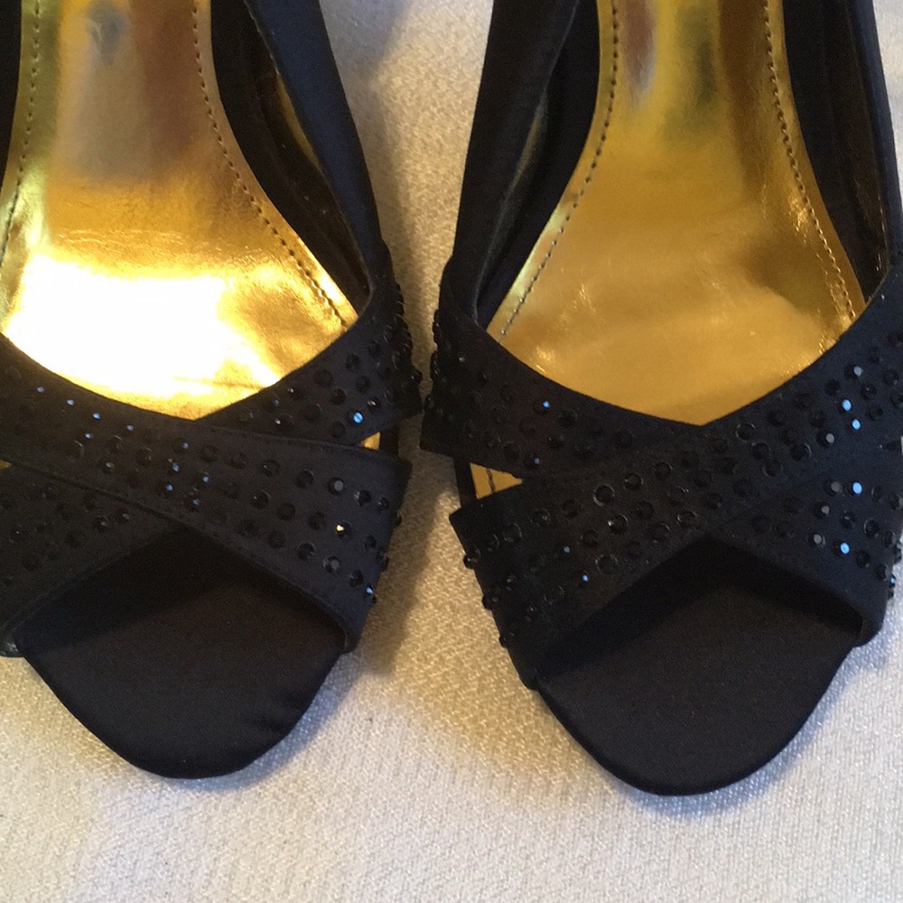 Nina Heeled Sandals Black Diamond Accents